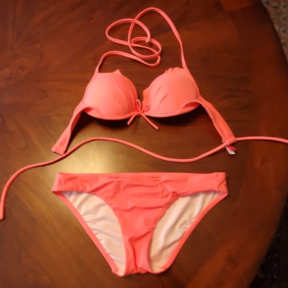 Victoria's Secret Bikini Set